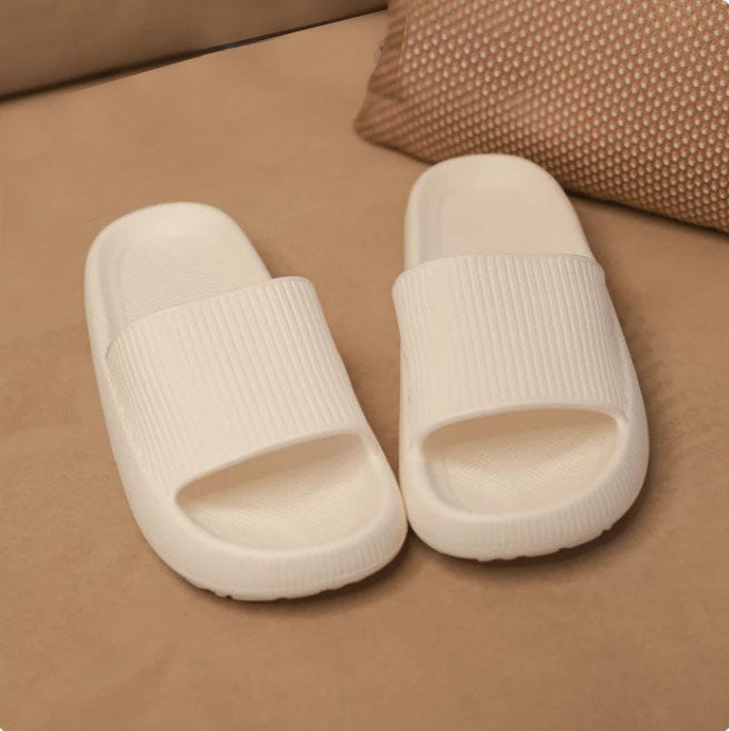 PREMIUM NON-SLIP AND WATERPROOF AIR SLIPPERS