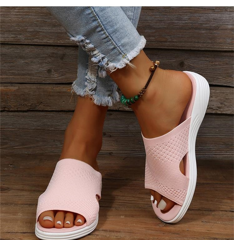 SLIP RESISTANT SANDALS