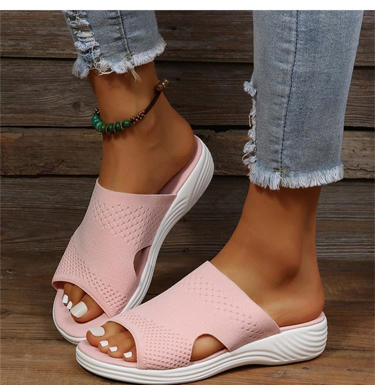 SLIP RESISTANT SANDALS